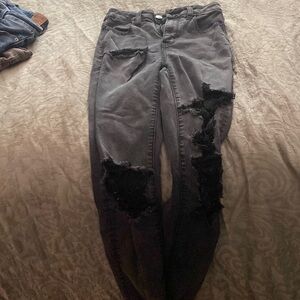 Womens distressed jeans American eagle size 2